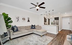 Grey Essence Smart Hub Pool, Gym &Free Parking